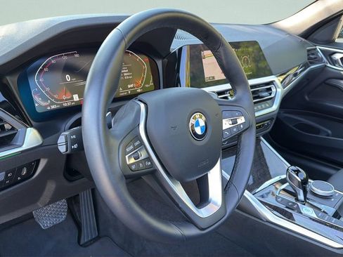 Certified 2023 BMW 430i xDrive Convertible w/ Convenience Package image 9