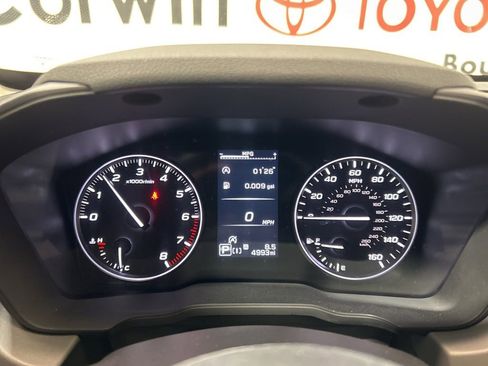 Used 2025 Subaru Crosstrek 2.0i Premium image 30