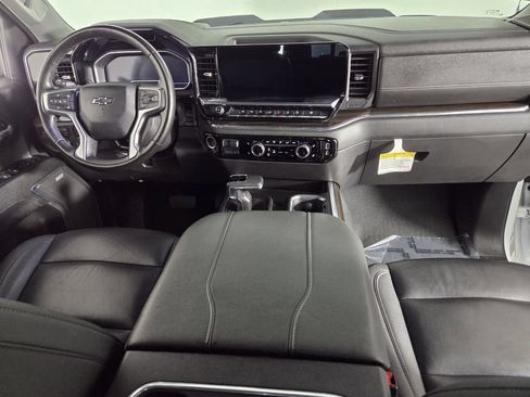 Used 2024 Chevrolet Silverado 1500 LT Trail Boss w/ LT Trail Boss Premium Package AWD/4WD image 36