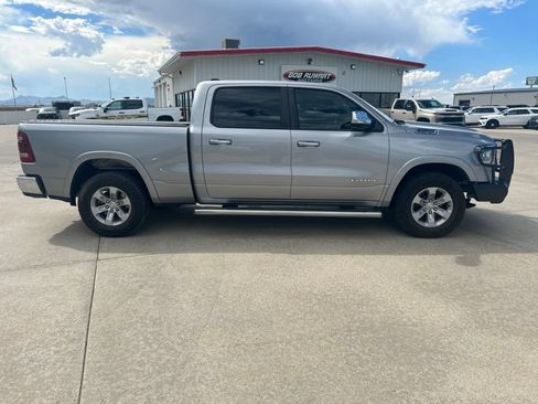 Used 2020 RAM 1500 Laramie AWD/4WD image 8