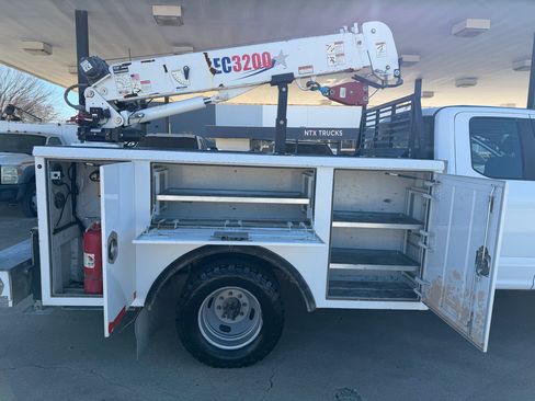 Used 2018 Ford F350 XL w/ Power Equipment Group image 36