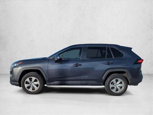 Used 2020 Toyota RAV4 LE image 6