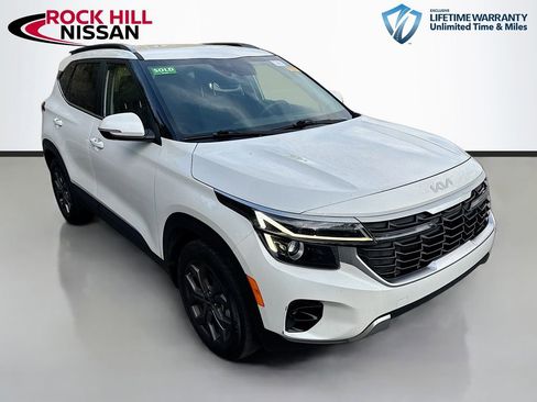 Used 2024 Kia Seltos S image 1