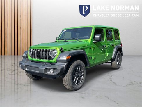 New 2025 Jeep Wrangler Sport S image 4