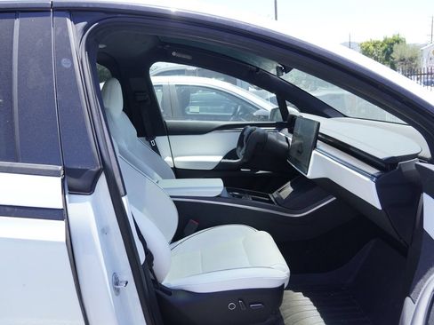 Used 2022 Tesla Model X Plaid AWD/4WD image 17