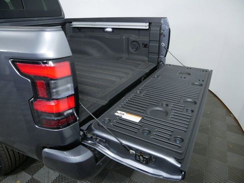 New 2026 Nissan Frontier SV image 17