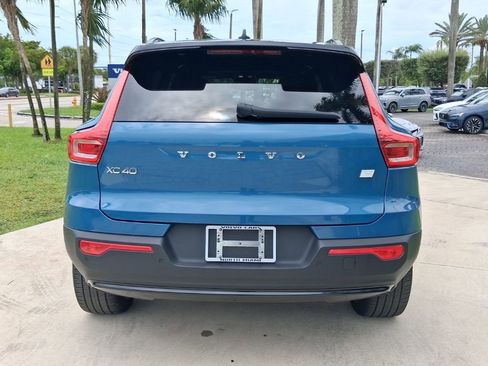 Used 2023 Volvo XC40 Recharge Plus AWD/4WD image 5