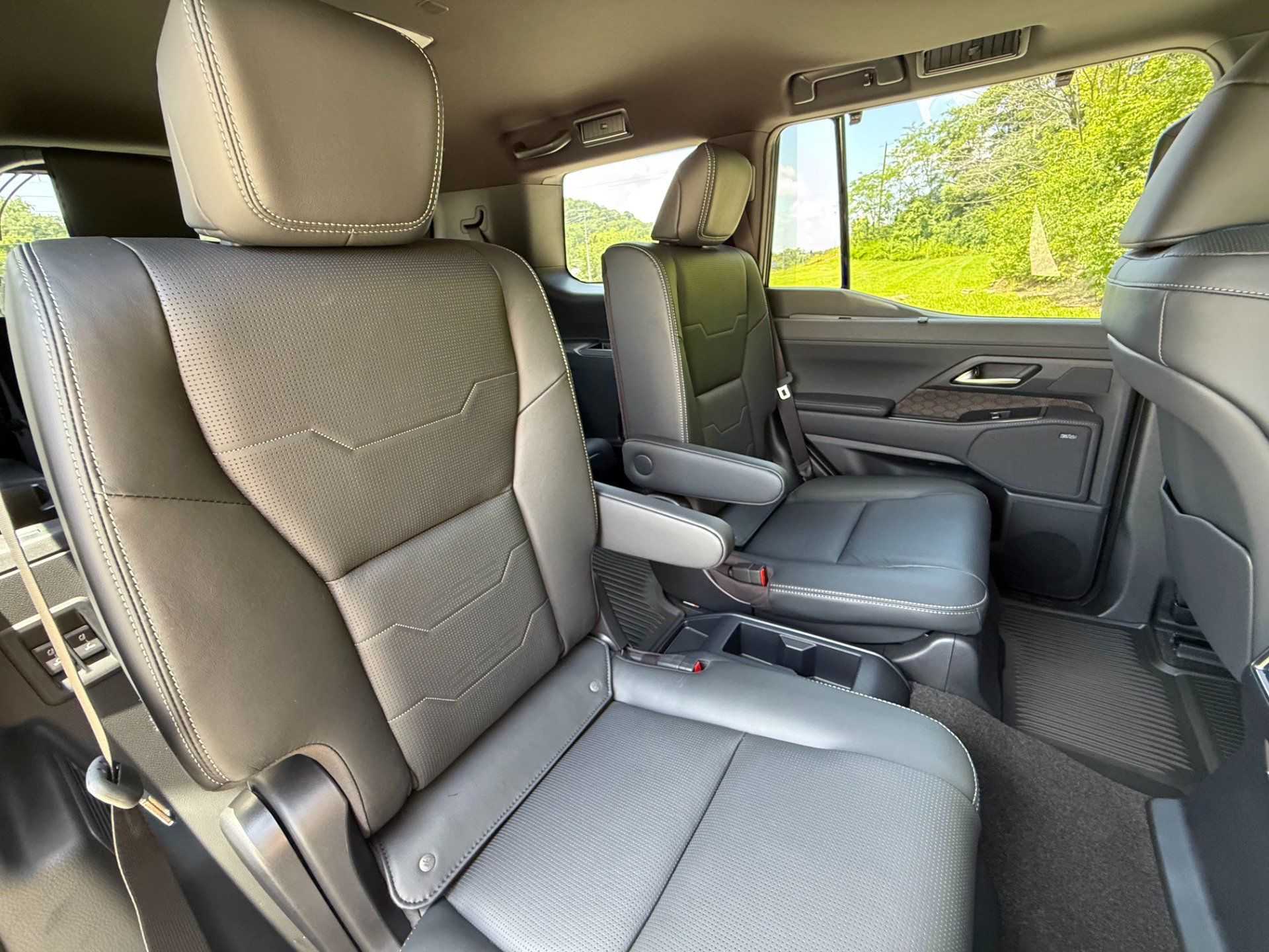 Used 2026 Lexus GX 550 w/ Accessory Package (2T) AWD/4WD image 21