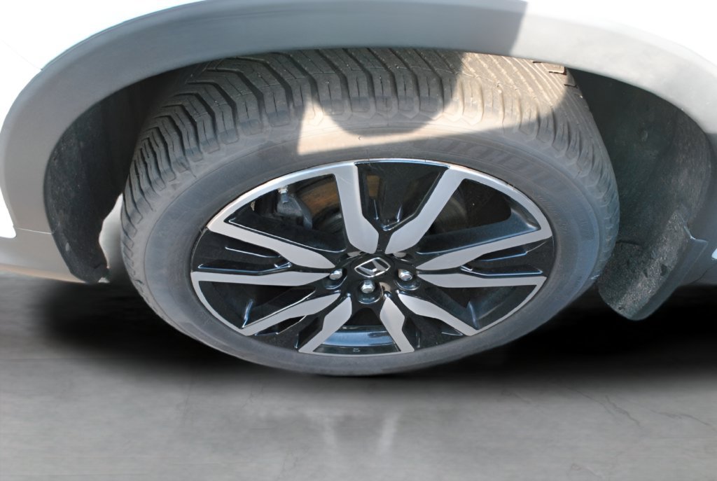 Certified 2022 Honda Pilot Touring image 33