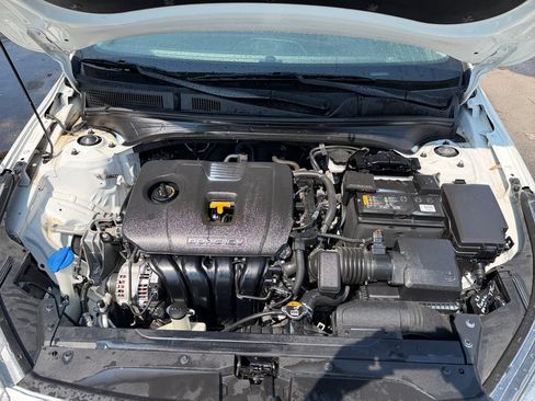 Used 2020 Kia Forte LXS FWD image 34
