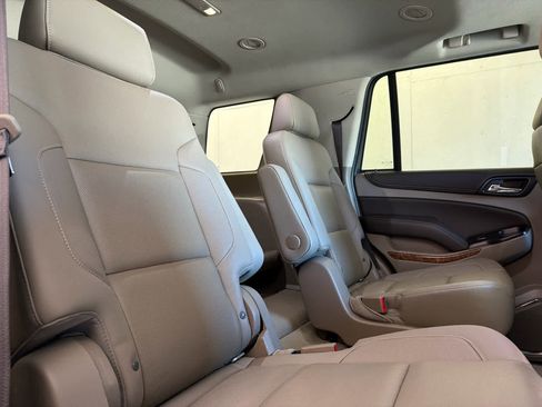 Used 2020 Chevrolet Tahoe Premier image 36