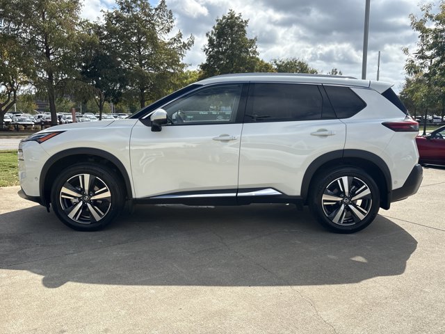 Used 2021 Nissan Rogue Platinum AWD/4WD image 11