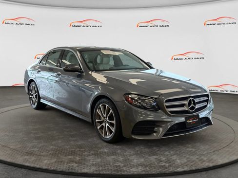Used 2019 Mercedes-Benz E 450 4MATIC Sedan image 5