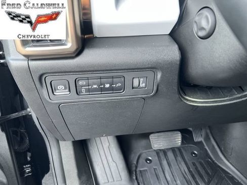 Used 2025 GMC Hummer EV 3X w/ LPO, Cargo Utility Package AWD/4WD image 23