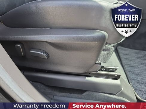 Used 2023 Subaru Ascent Limited AWD/4WD image 39