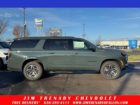 New 2026 Chevrolet Suburban Z71 image 1