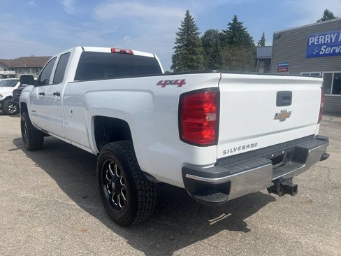 Used 2015 Chevrolet Silverado 2500 W/T AWD/4WD image 9