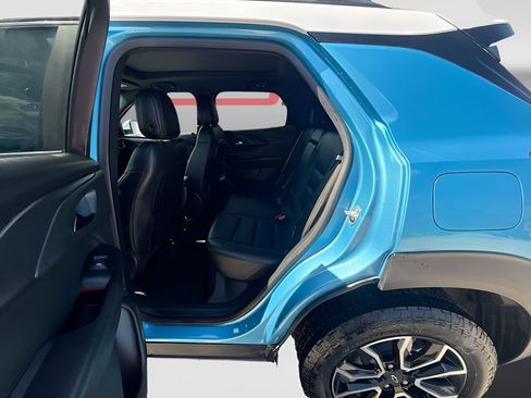 Used 2025 Chevrolet TrailBlazer ACTIV w/ Convenience Package FWD image 24