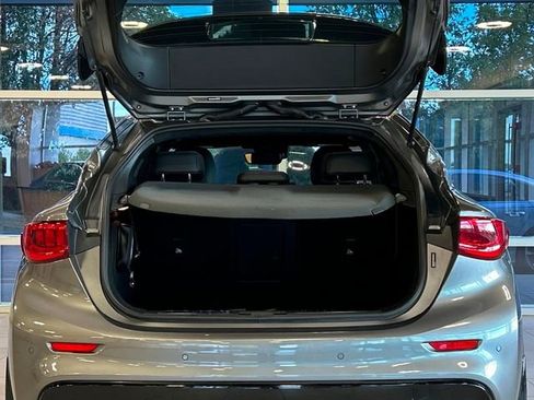 Used 2018 INFINITI QX30 Premium w/ Technology Package image 36