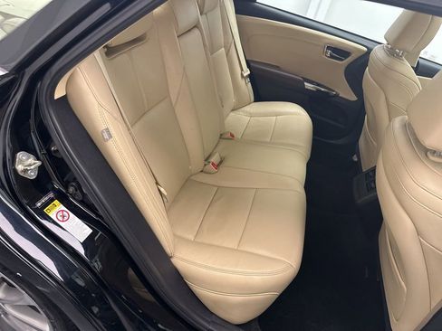 Used 2014 Toyota Avalon XLE Touring FWD image 11
