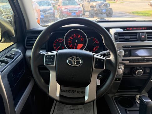 Used 2013 Toyota 4Runner SR5 image 13