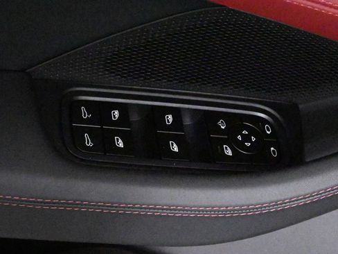 Used 2026 Porsche Panamera 4 AWD/4WD image 33