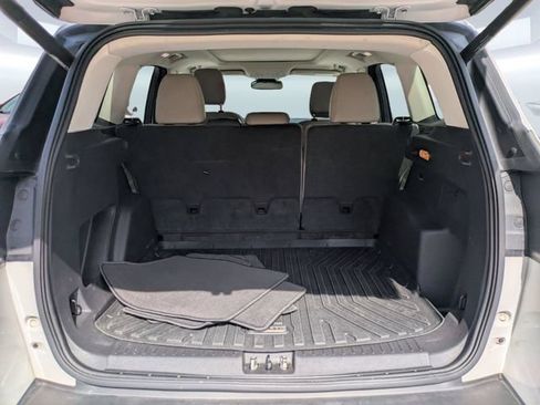 Used 2019 Ford Escape SEL FWD image 13