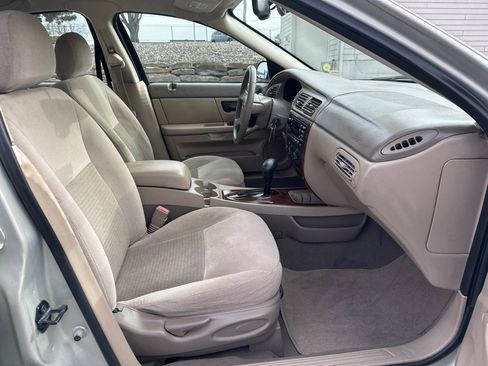 Used 2006 Ford Taurus SEL image 14