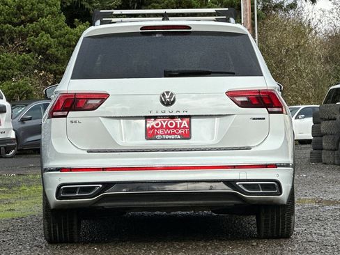 Used 2022 Volkswagen Tiguan SEL R-Line image 5