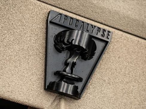 Used 2026 Jeep Gladiator Sport AWD/4WD image 30