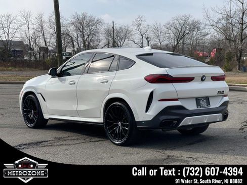 Used 2023 BMW X6 M50i w/ Executive Package image 7