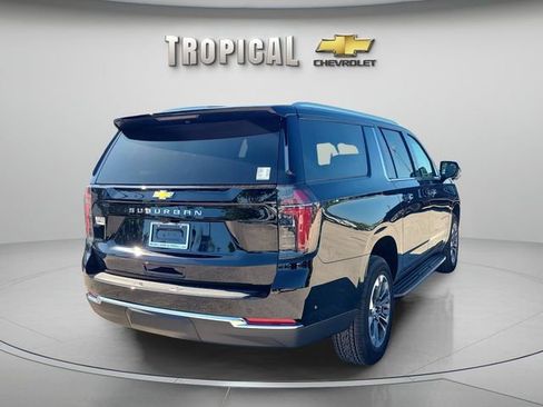 New 2026 Chevrolet Suburban LS RWD image 3