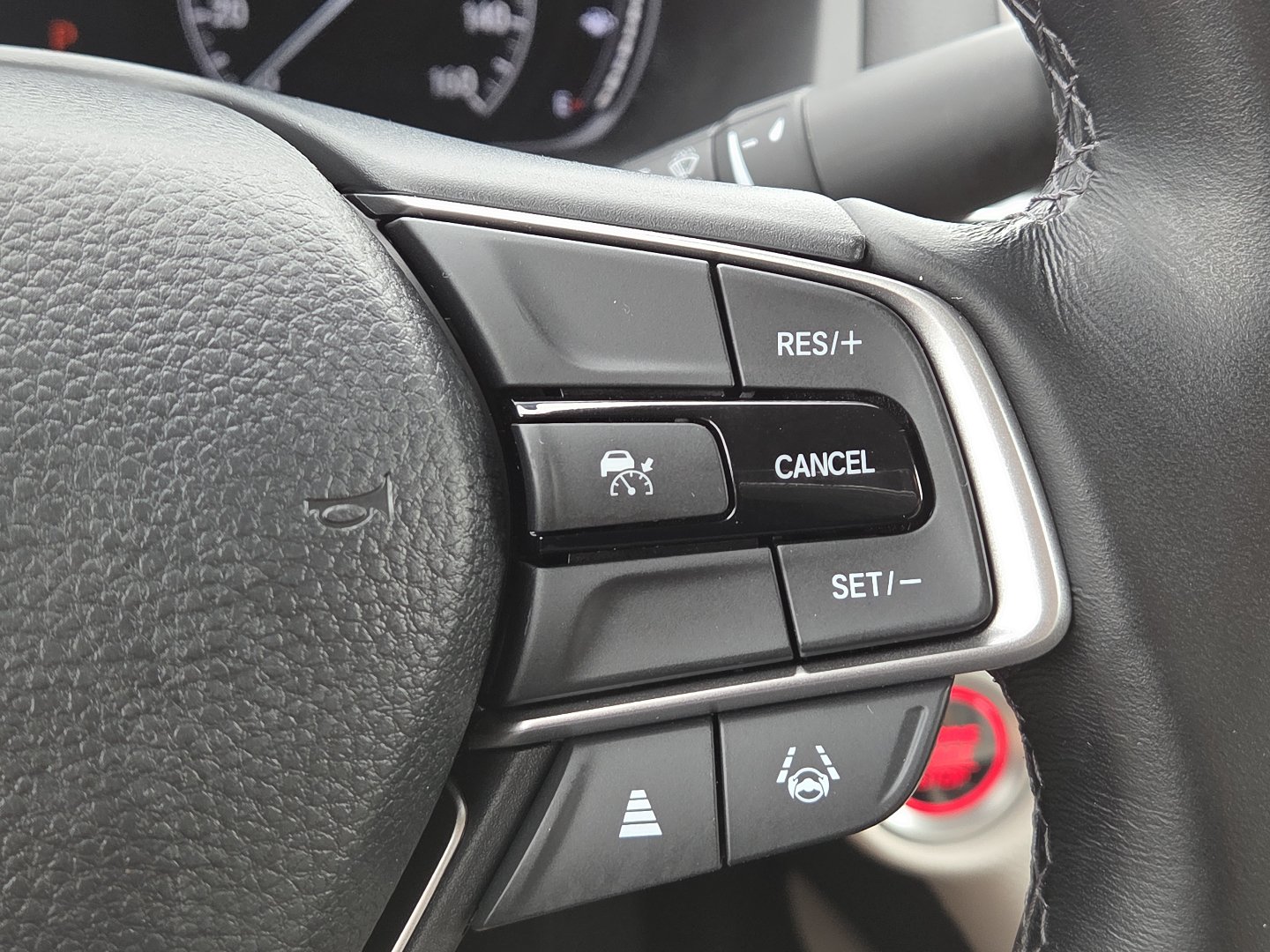 Used 2022 Honda Accord EX-L image 7