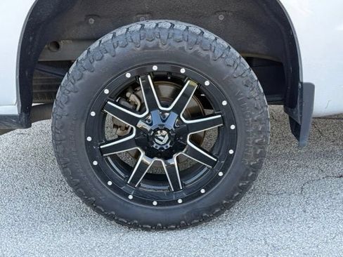 Used 2021 Chevrolet Silverado 1500 LTZ AWD/4WD image 16