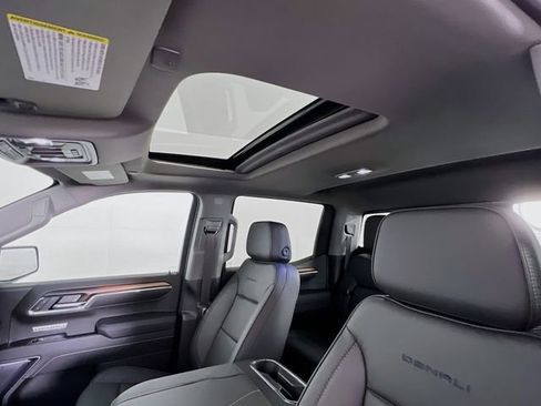 Certified 2025 GMC Sierra 1500 Denali w/ Technology Package image 21