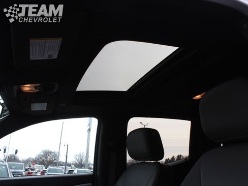 Certified 2024 Chevrolet Colorado ZR2 w/ ZR2 Convenience Package III image 12