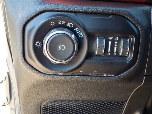 Used 2021 Jeep Wrangler Unlimited Rubicon image 27