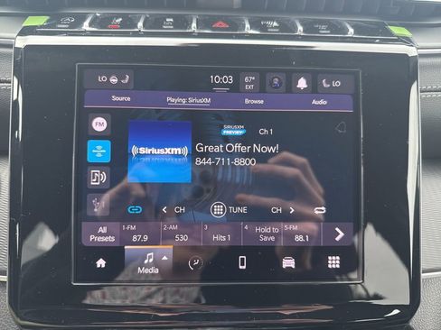 New 2025 Jeep Grand Cherokee Laredo X w/ Luxury Tech Group I AWD/4WD image 37