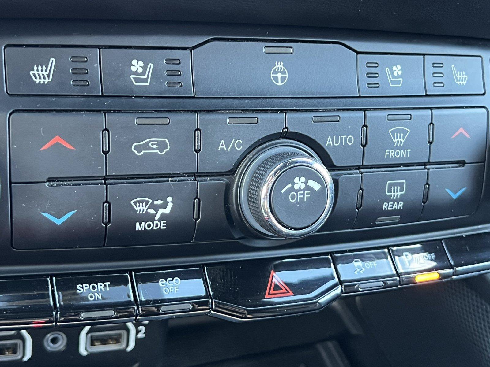 Used 2025 Dodge Durango R/T AWD/4WD image 30