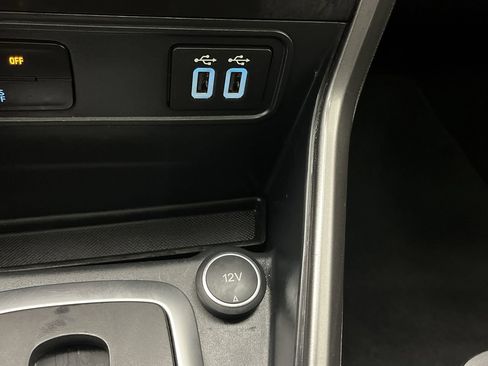 Used 2021 Ford EcoSport SE w/ SE Convenience Package image 22