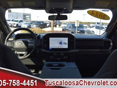 Used 2024 Ford F150 XLT image 3