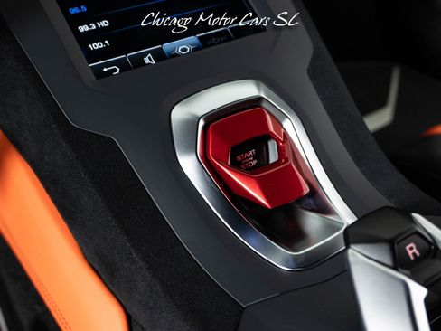 Used 2022 Lamborghini Huracan STO RWD image 35