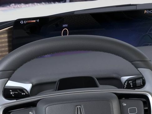 New 2026 Lincoln Navigator L Black Label AWD/4WD image 13