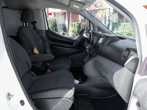 Used 2019 Nissan NV200 S w/ Cruise Control Package image 33