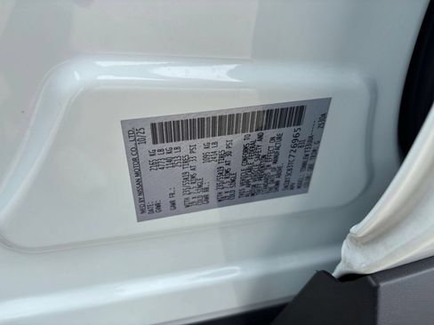 Used 2026 Nissan Rogue SL AWD/4WD image 32