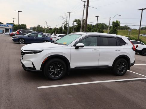 Certified 2026 Honda CR-V EX-L image 4
