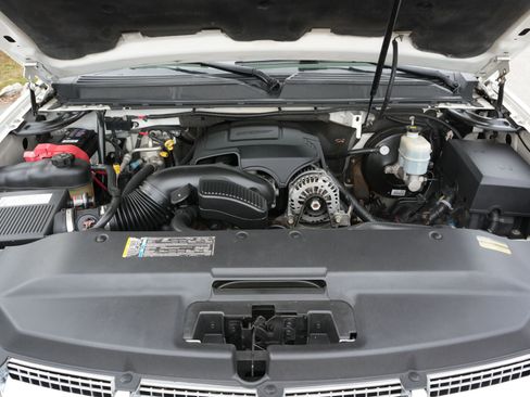 Used 2008 Cadillac Escalade EXT image 13