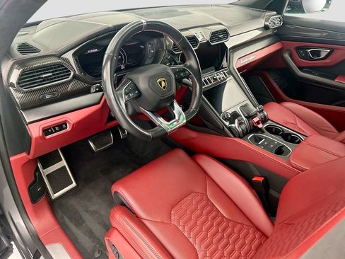 Used 2022 Lamborghini Urus AWD/4WD image 9