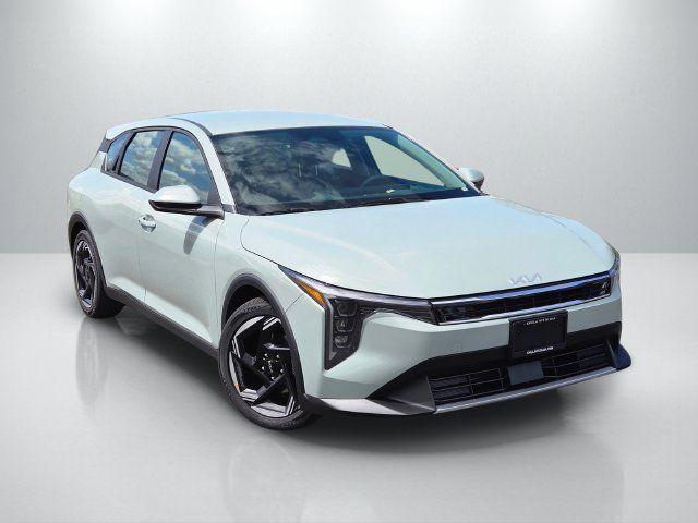New 2026 Kia K4 GT-Line Turbo FWD image 1