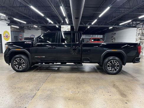 Used 2020 GMC Sierra 3500 AT4 w/ AT4 Premium Package AWD/4WD image 4